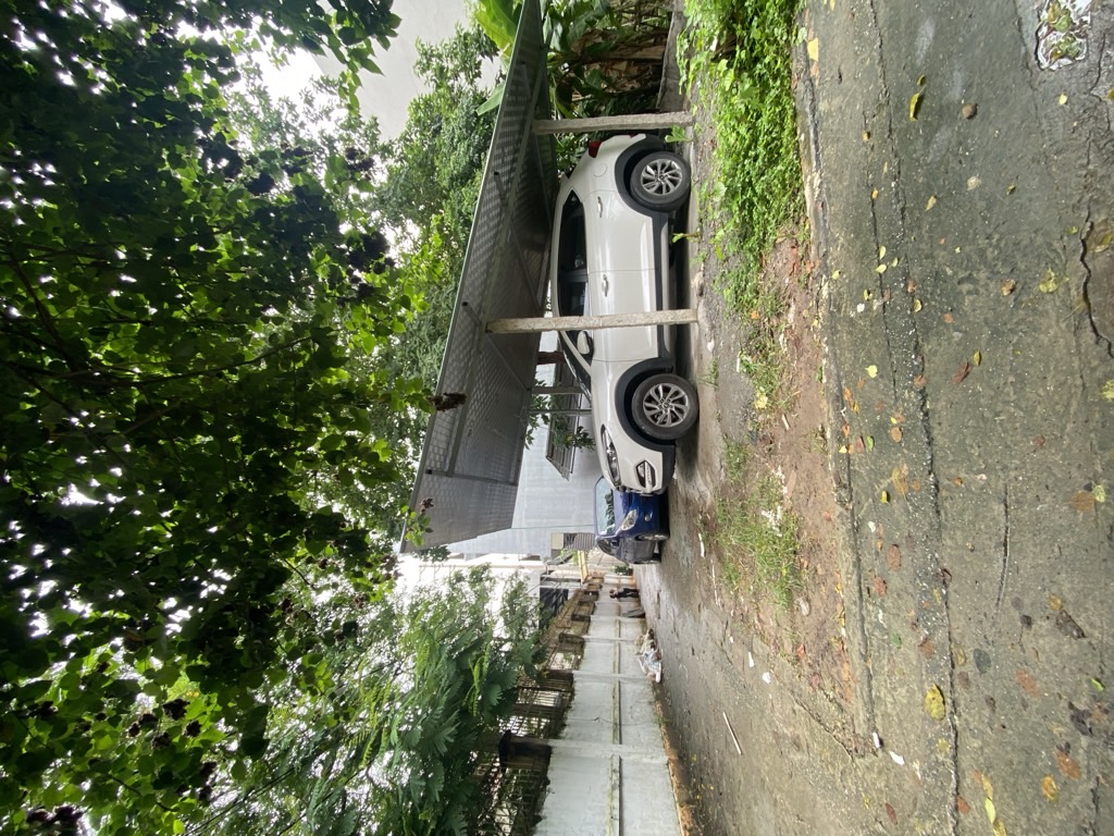 TẤC ĐẤT TẤC VÀNG, BÁN ĐẤT LÔ GÓC - Ô TÔ TRÁNH , GIÁ ĐẦU TƯ.