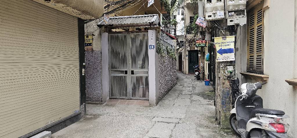 BÁN NHÀ PHỐ THANH NHÀN - ĐẤT ĐẸP VỊ TRÍ ĐẮC ĐỊA