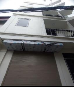 BÁN NHÀ CỰC PHẨM - VỊ TRÍ ĐẮC ĐỊA GẦN TRỤC ĐƯỜNG 32 - 4,7 tỷ