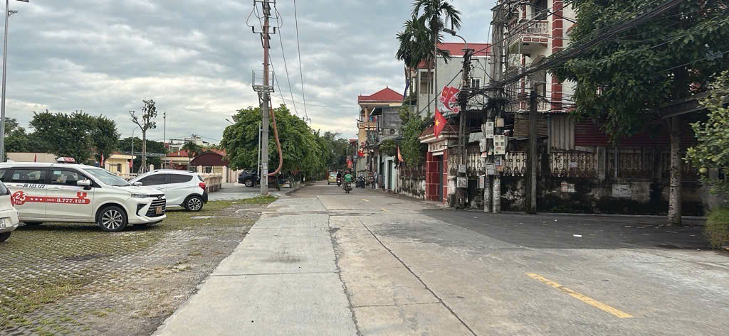 ĐẤT ĐẸP ĐÌNH TRUNG-SÁT KCN ĐÌNH TRUNG-100M CHỈ NHỈNH 5 TỶ-ĐẦU TƯ LÀ THẮNG