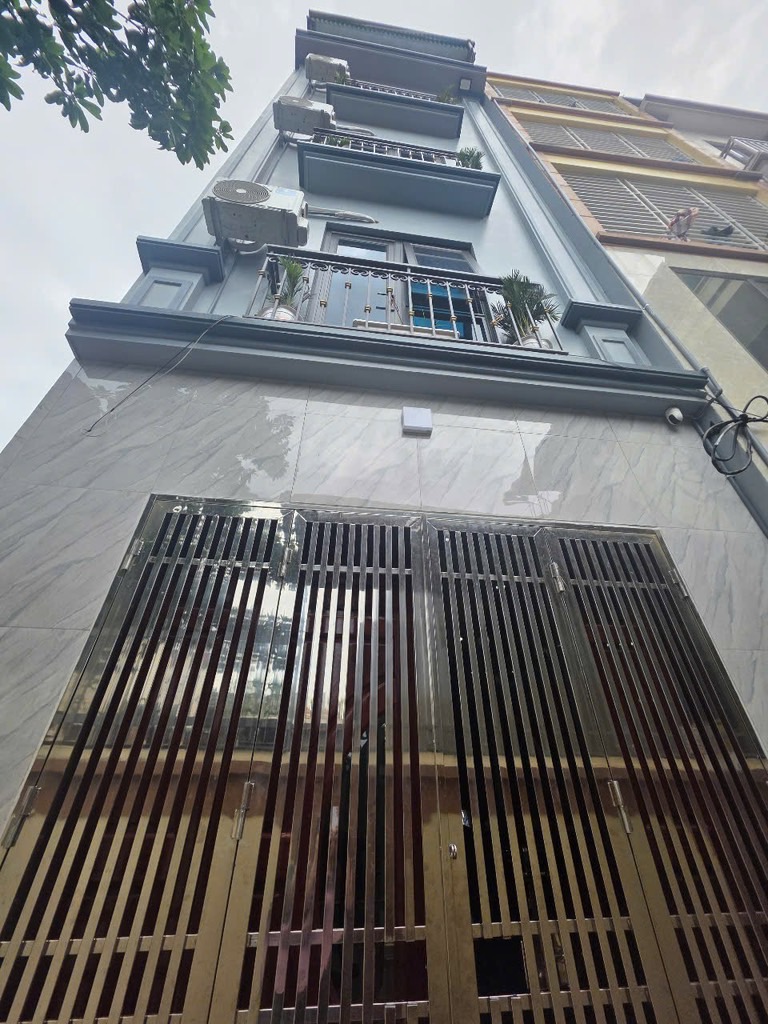 PHÚ LƯƠNG HÀ ĐÔNG - 35m2 - 5 tầng - 6,2tỷ - 15m bãi đỗ xe ô tô - LÔ GÓC