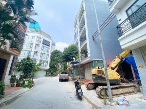 PHÂN LÔ CỰC ĐẸP TẠI TRUNG TÂM KHU ĐÔ THỊ KIẾN HƯNG