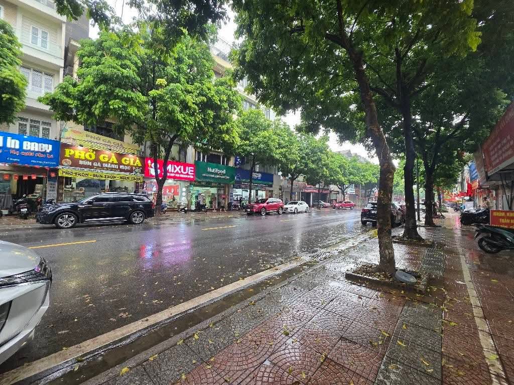 Bán nhà Đặng Xá Gia Lâm 60m2 , ô tô đỗ cửa , chỉ 5 tỷ