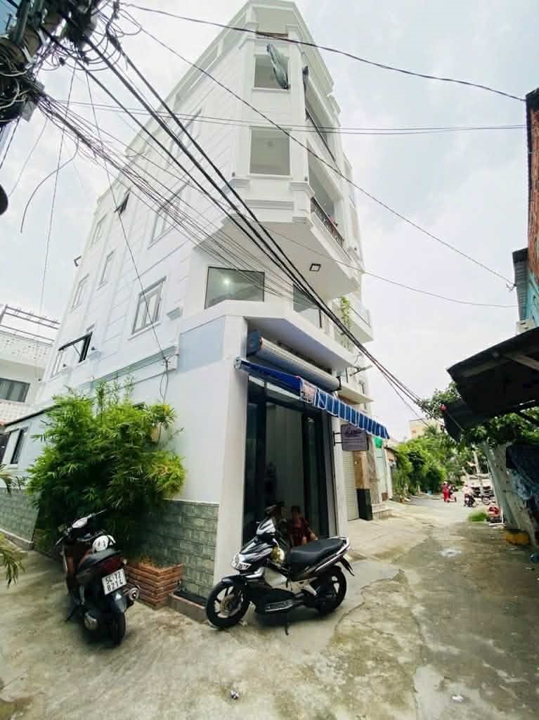 Bán nhà hẻm đường Bông Sao quận 8