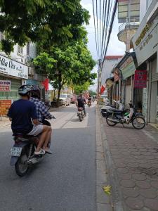 Nhà phố vị trí vàng Trâu Quỳ – Kinh doanh – Cho thuê – Ở đều tuyệt vời!