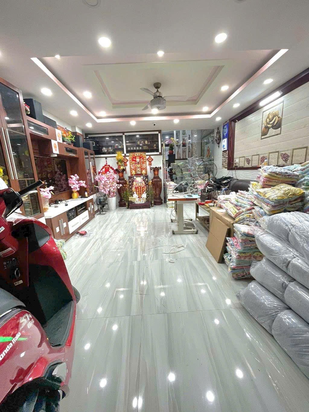 NHÀ HẺM 7M  KHU  VỰC  VIP BÀU CÁT TÂN BÌNH 100M2 5 TẦNG  CHỈ 17TY X