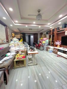 NHÀ HẺM 7M  KHU  VỰC  VIP BÀU CÁT TÂN BÌNH 100M2 5 TẦNG  CHỈ 17TY X