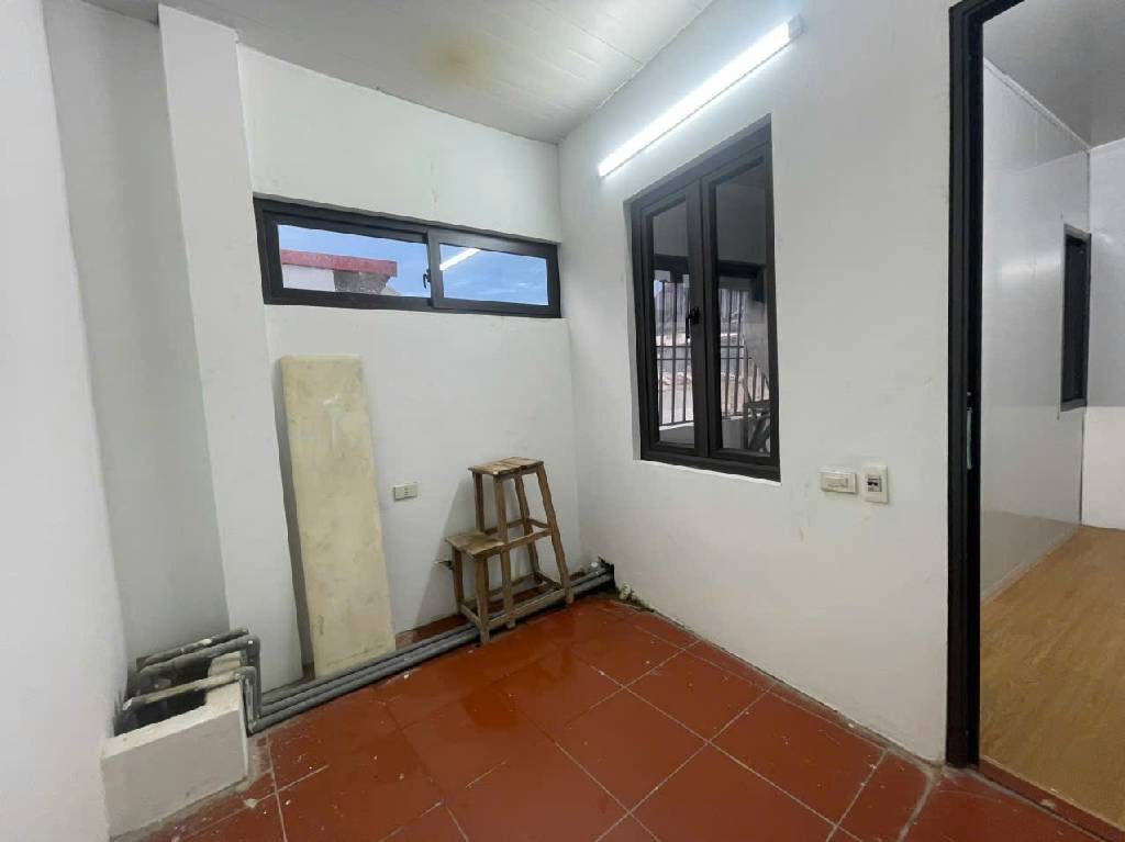 BÁN NHÀ ĐẸP GẤP