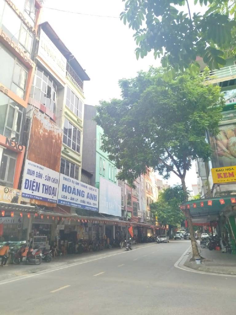 Bán nhà mặt phố trung tâm Đông Anh – vỉa hè 3m, kinh doanh sầm uất ngày đêm – chỉ 5.9 tỷ