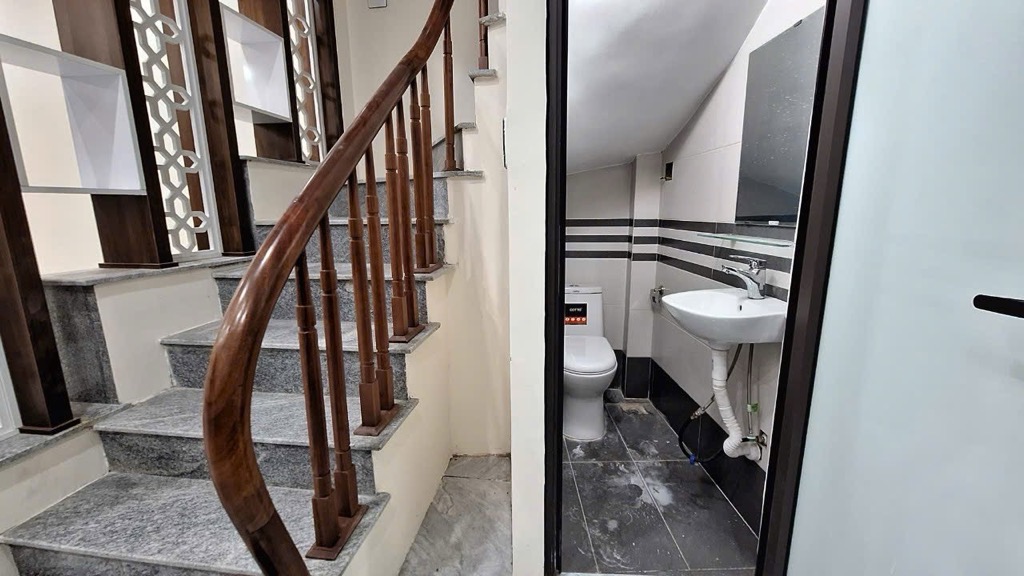 Bán nhà 3 tầng Đại Đồng – Đại Mạch, ô tô vào tận cửa – full thổ cư – sổ đỏ chính chủ – mới xây