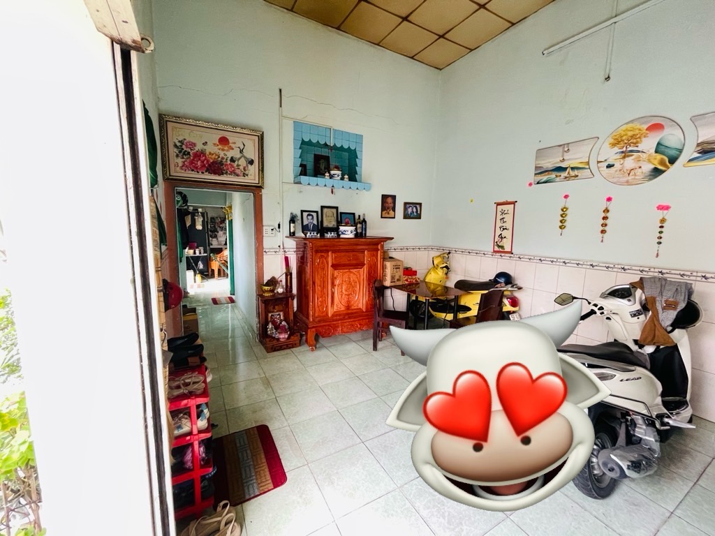 Nhà bán mặt tiền đường QL1k Diện tích 87m2, Thuận tiện buôn bán Giá 6ty6