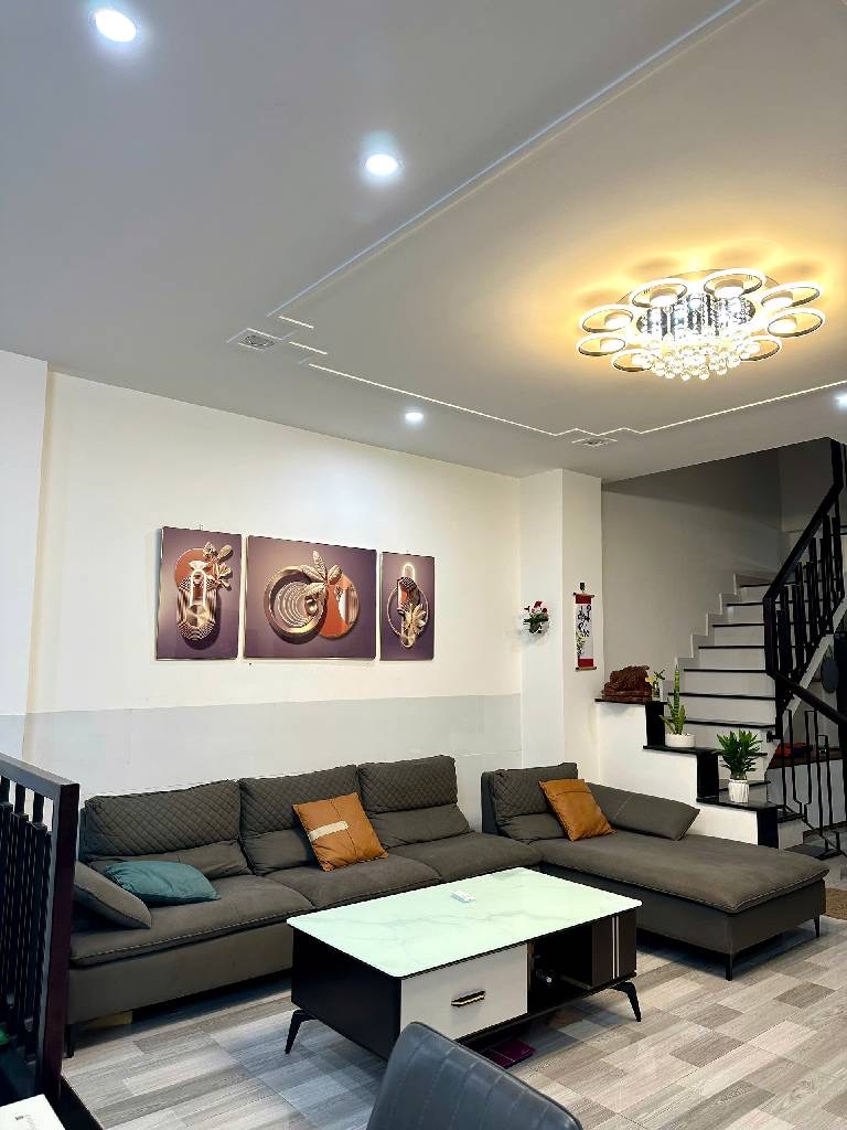 Nhà mới 4 tầng x 110m2 - giá 6,1 ty - an Phú thuận an- tặng full nội thất hiện đại.