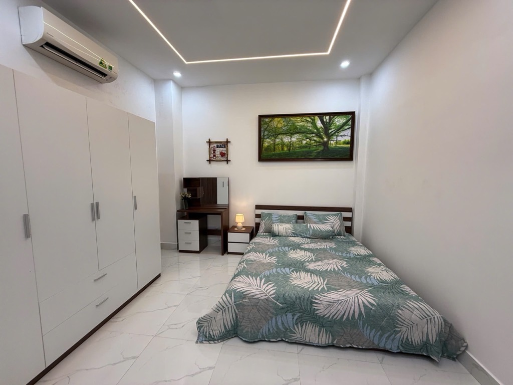 Nhà 3 tầng - 50m2 - lò lu Q9 - giá chỉ 5,4 ty