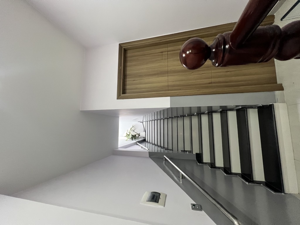 Nhà 3 tầng mới xây - 68 m2 - lò lu tp thủ Đức-giá 6,8 ty