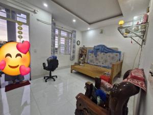 Nhà 2 tầng- Dt 60m2 - trường thạnh thủ Đức- giá 4,9 ty
