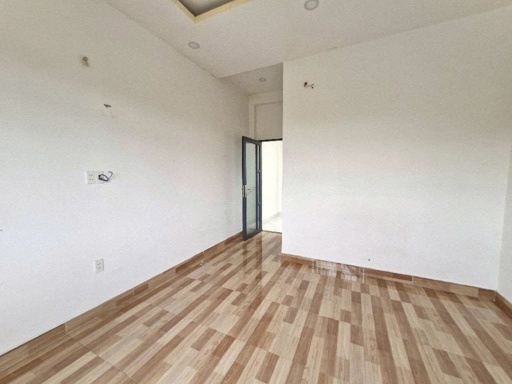 BÁN NHÀ ĐƯỜNG SỐ 8, LONG PHƯỚC QUẬN 9, 64M2, GIÁ 4,5 TỶ