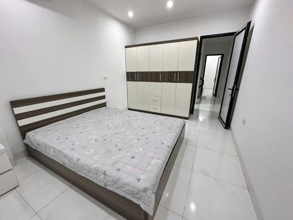 Nhà đẹp Long Biên FULL nội thất nhập khẩu Châu Âu.