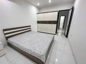 Nhà đẹp Long Biên FULL nội thất nhập khẩu Châu Âu.