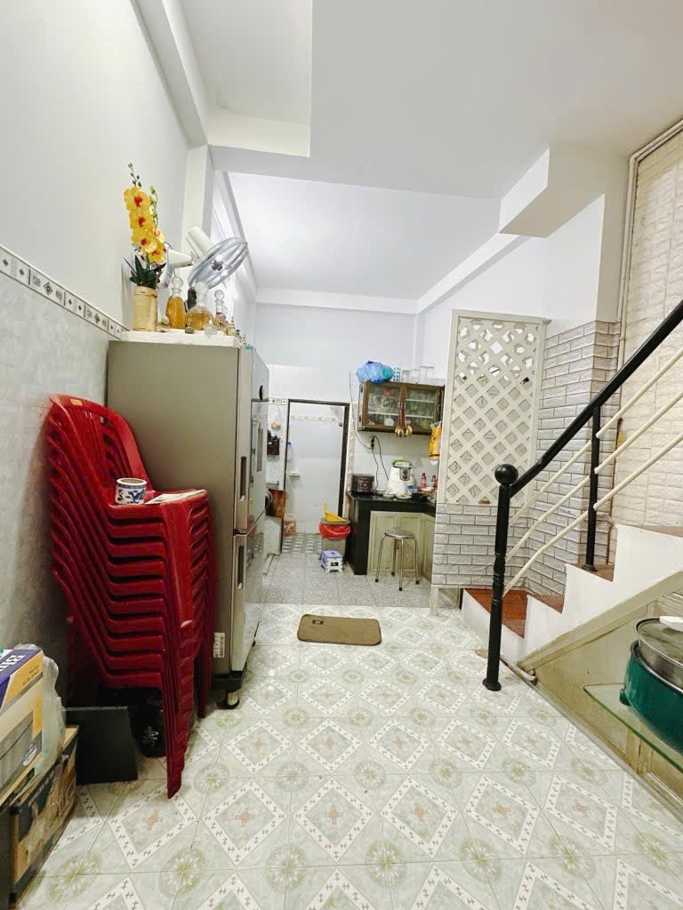 chủ chuẩn bị định cư Mỹ. cần bán nhà riêng, chính chủ tự xây