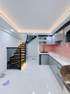 Bán nhà riêng tại Đường Tôn Thất Thuyết, Phường 8, Quận 4, TP.HCM diện tích 33m2 giá 4.7 Tỷ