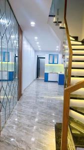 bán nhà 4 tần mới, đẹp, tại tôn thất thuyết, P3, Q4.