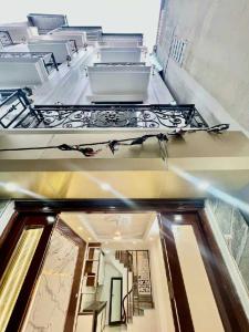 Bán nhà Lĩnh Nam 35m 5 tầng 6.8 tỷ