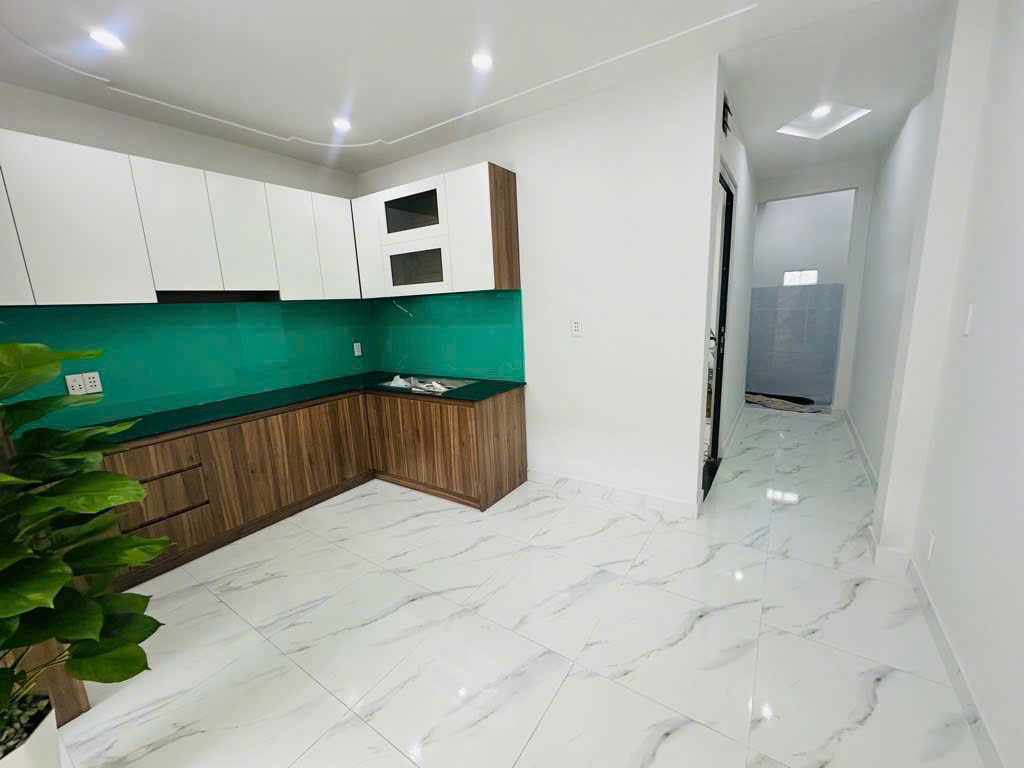 CHỈ 5 TỶ NHỎ CÓ NGAY NHÀ ĐẸP, OTO ĐỖ CỬA, LÃ XUÂN OAI Q9, DT 55M