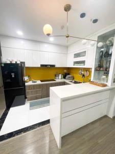 BÁN NHÀ THANH TRÌ 30M- 4 TẦNG SIÊU ĐẸP NHỈNH 2,4 Tỷ - MẶT TIỀN RỘNG - Ô TÔ ĐỖ CỔNG- KO LỖI PHONG THỦY
