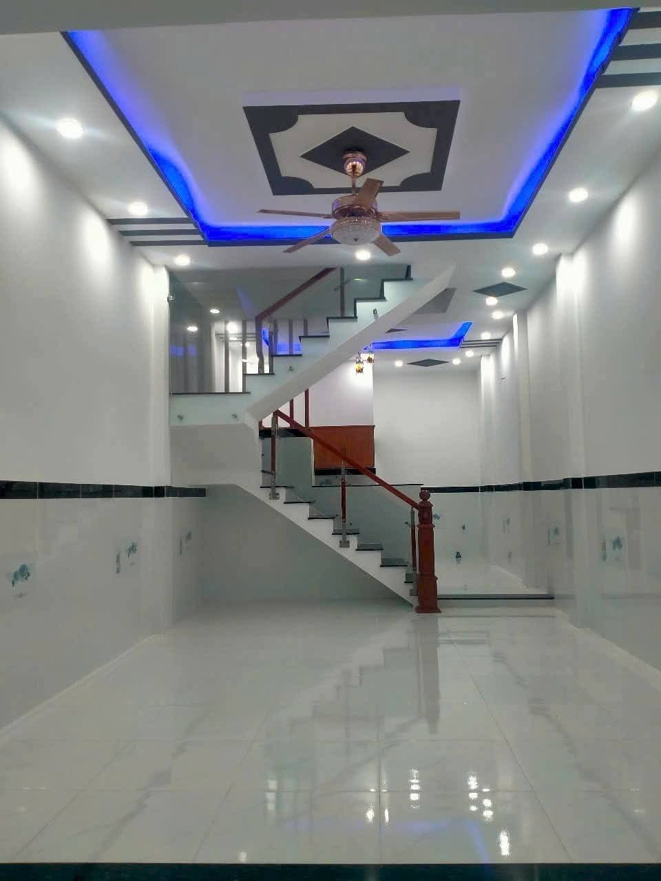 ⛺️Nhà riêng cần bán,1lầu, bình chánh, hẻm 5m, gần ngay ngã tư chợ lê thị ngay,4x13,giá 2.160 Tỷ ,