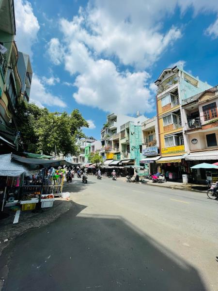 BÁN NHÀ MẶT TIỀN 6 TẦNG, BÌNH THẠNH, NGAY HOÀNG HOA THÁM 21,2 TỶ