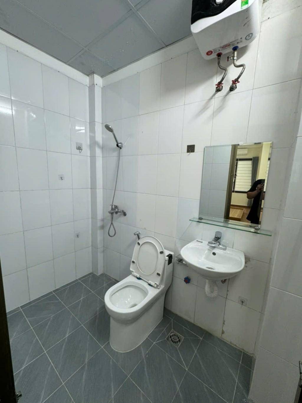 Bán nhanh căn ở Kim Mã, 24m2, 6 tầng