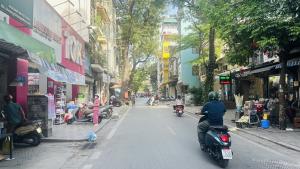 NHÀ ĐẸP YÊN PHỤ TÂY HỒ