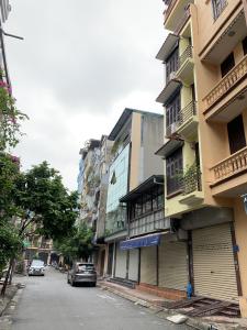 Bán nhà Tô Hiệu,nhà mới xây,40m2 ,giá 11 tỷ