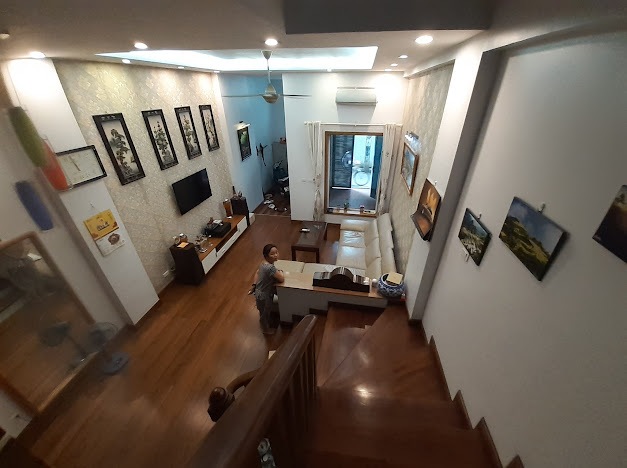 BÁN NHÀ Trương Công Giai - Ô TÔ TẢI ĐỖ CỔNG - GIÁ SỐC