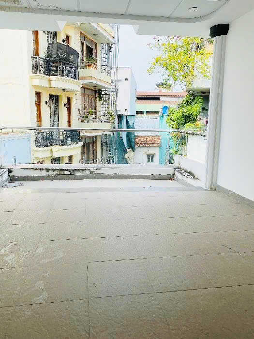 CÁCH MẠNG THÁNG TÁM QUẬN 10 - 32M2 - 3 TẦNG - NHỈNH 6 TỶ