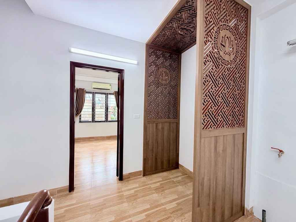 NHÀ MỚI ĐẸP - TÂY TỰU - 30M2 - 4 TẦNG - Ô TÔ TẢI VÀI BƯỚC - GIÁ 5.X TỶ - 0379286323