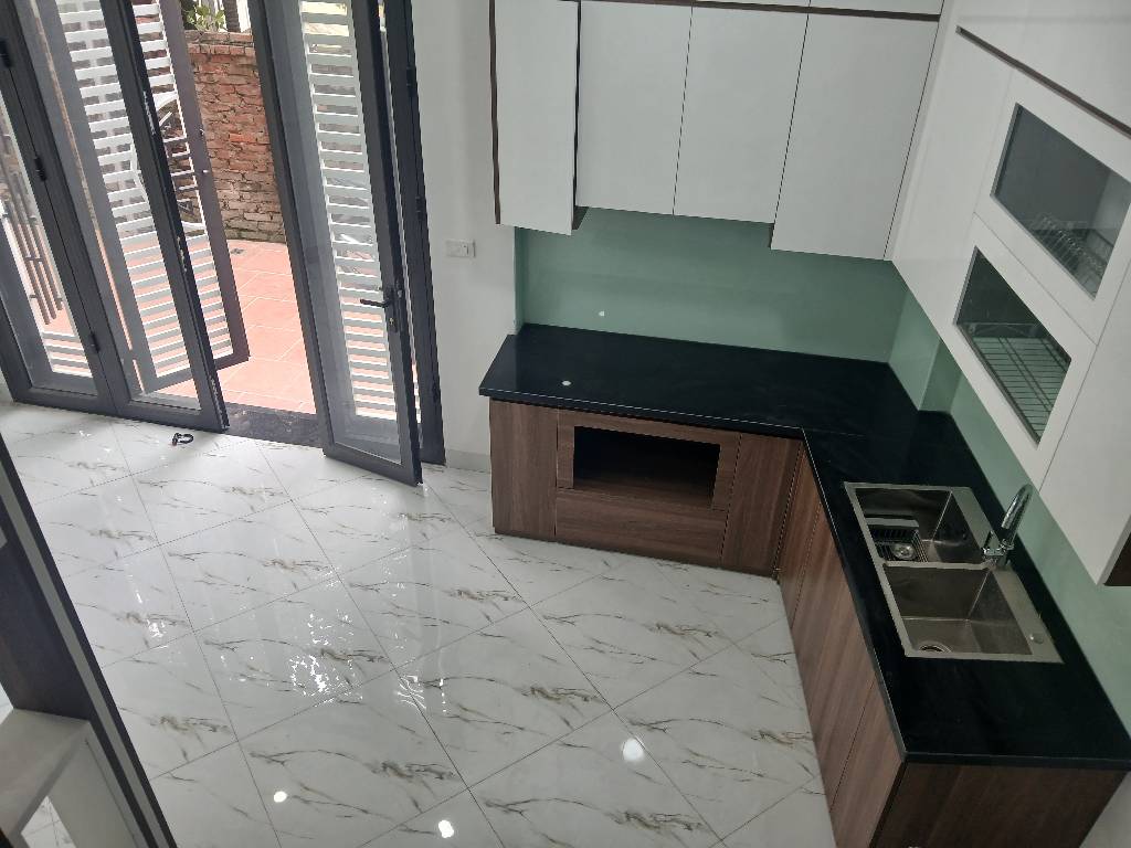 Nhà đẹp vài bước ra phố.  Đông Thiên - Hoàng Mai