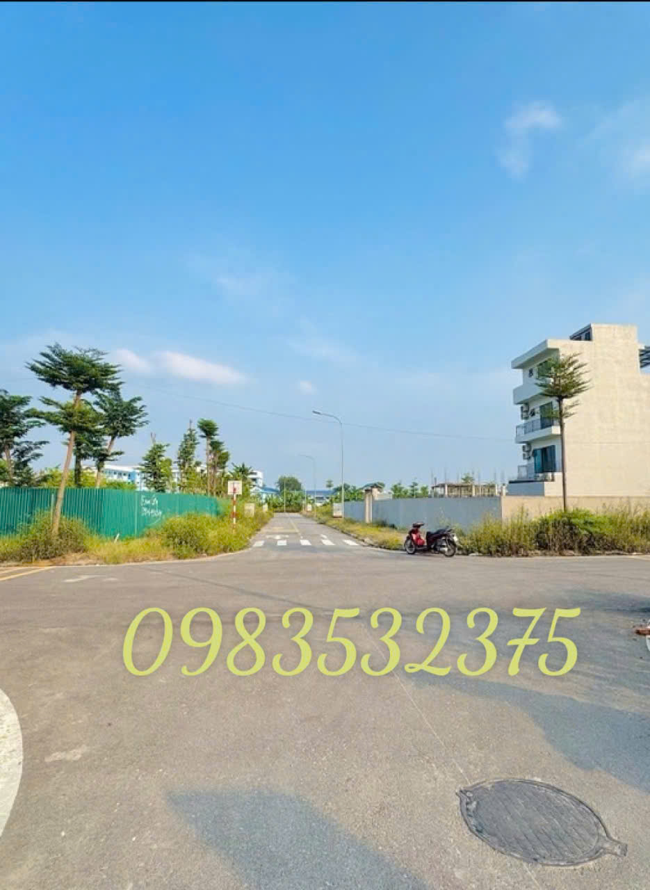 LÔ GÓC HAI MẶT TIỀN KHU ĐẤU GIÁ HC - HÀNG XÓM LINH ĐÀM, VÀI PHÚT RA BẾN XE NƯỚC NGẦM, GIAO THÔNG THUẬN TIỆN -  VỈA HÈ ÔTÔ TRÁNH - VIEW CÔNG VIÊN -TIỆN ÍCH  ĐẦY ĐỦ.