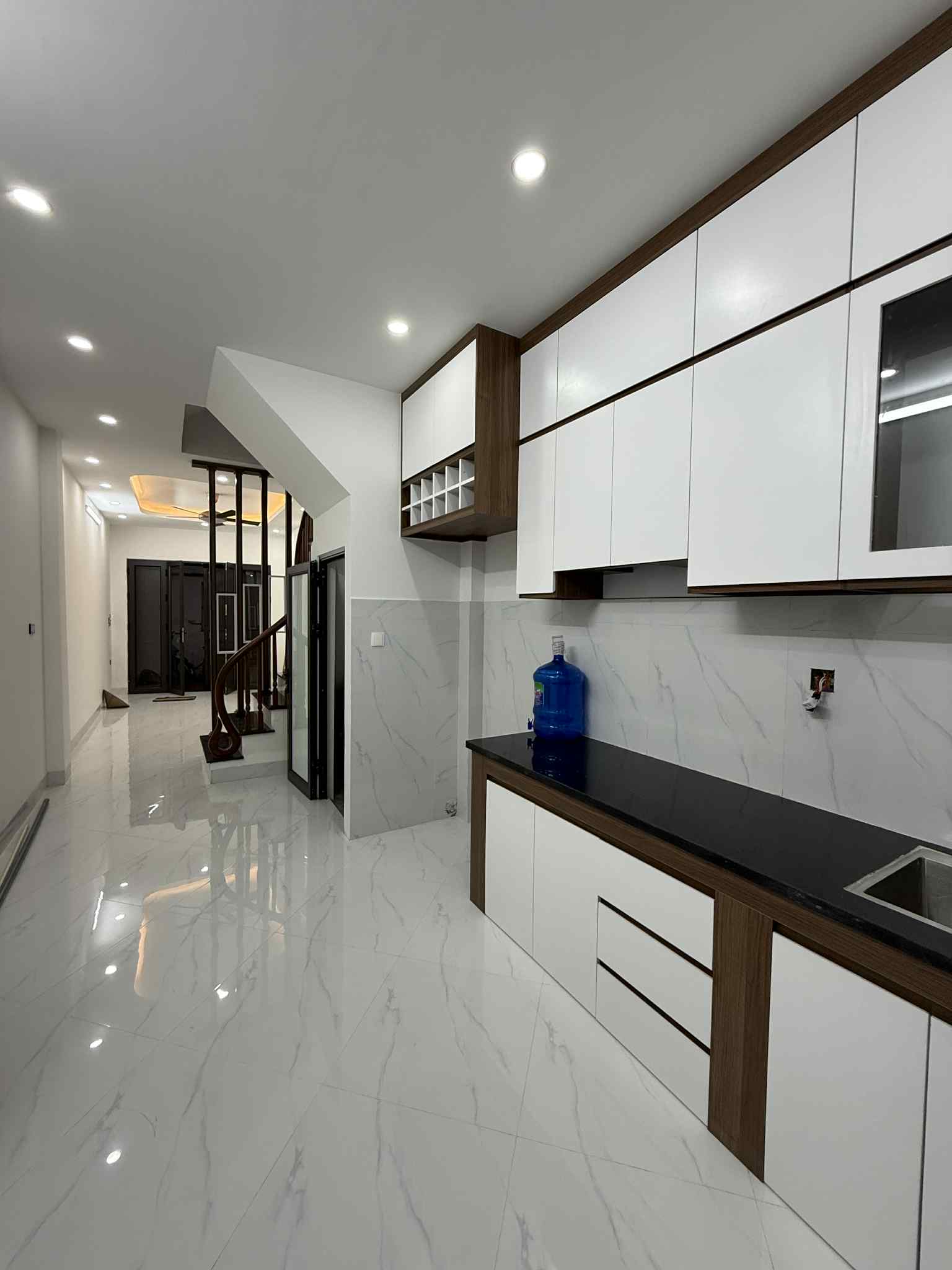 BÁN NHÀ VĨNH HƯNG