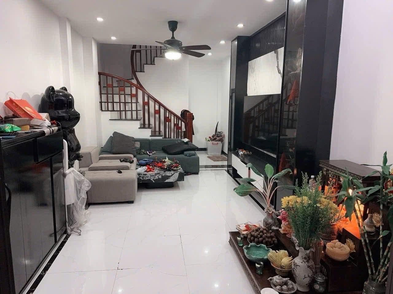 SIÊU PHẨM GIẢNG VÕ - 35m2 - 5 tầng - nhỉnh 7 tỉ