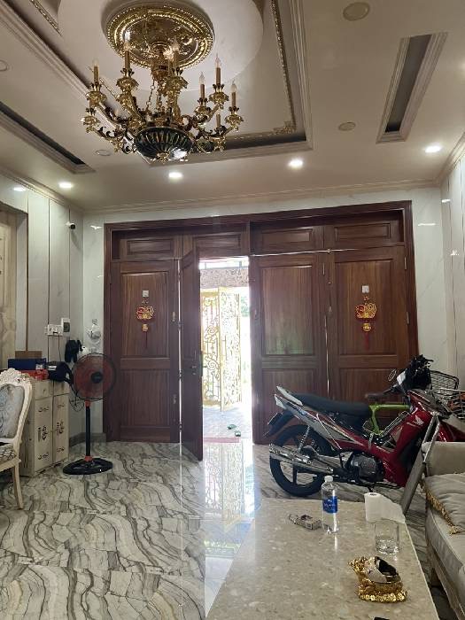 NHÀ ĐẸP MẶT TIỀN NỘI KHU CAO CẤP TRỊNH QUANG NGHỊ Q8