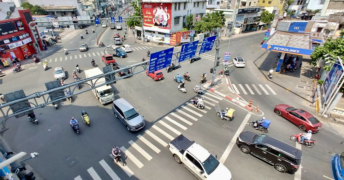 Nhà Nguyễn Kiệm-hẻm xe tải quay đầu-68m2 ngang 4m 5 tầng nhỉnh 12 tỷ