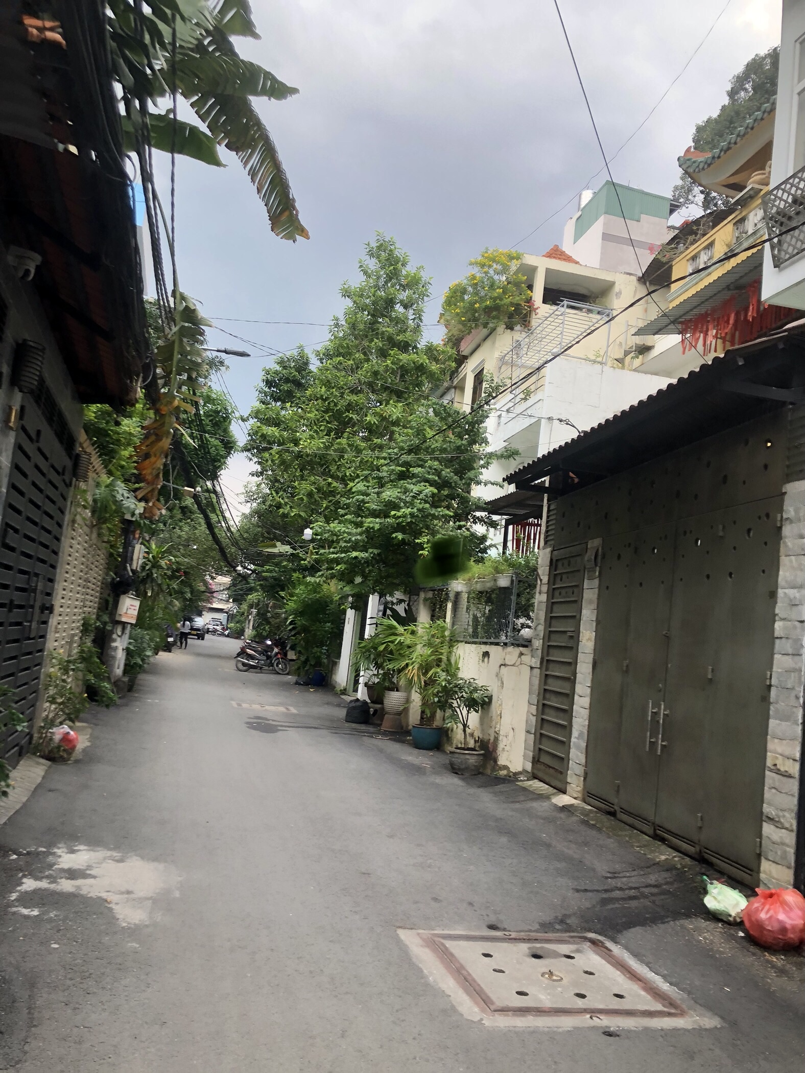 Hiếm - góc 2 mặt tiền Trần Quang Diệu Q3 - 103m2, ngang 8m - nhỉnh 13 tỷ - sẵn dòng tiền thuê