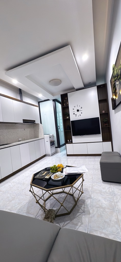 Chỉ 3tỷ sở hữu một căn nhà tập thể khu bách khoa 3pn 2vs 75m Liên hệ 0915009628 em dũng
