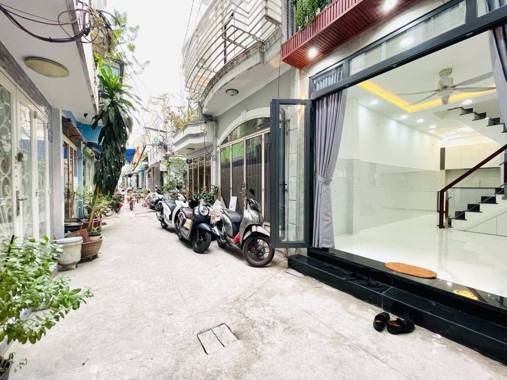 NHÀ XINH NGAY GẦN CHỢ THẠCH ĐÀ GÒ VẤP - 2 TẦNG - 3.15 TỶ