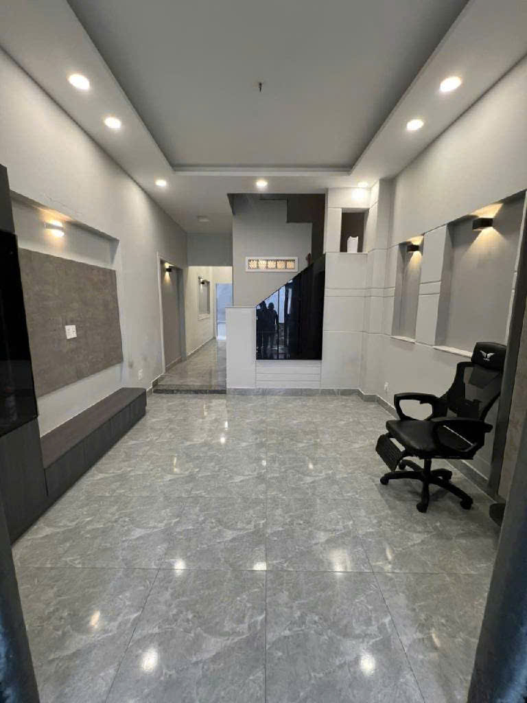 BÁN NHÀ 2 MẶT THOÁNG – HẺM XE HƠI – GẦN CITYLAND – CHỈ VIỆC XÁCH VALI VỀ Ở