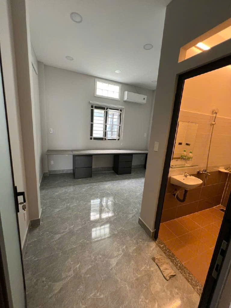 BÁN GIẢM GIÁ KHỦNG 2 MẶT THOÁNG – HẺM TO XE HƠI – GẦN CITYLAND – CHỈ VIỆC XÁCH VALI VỀ Ở