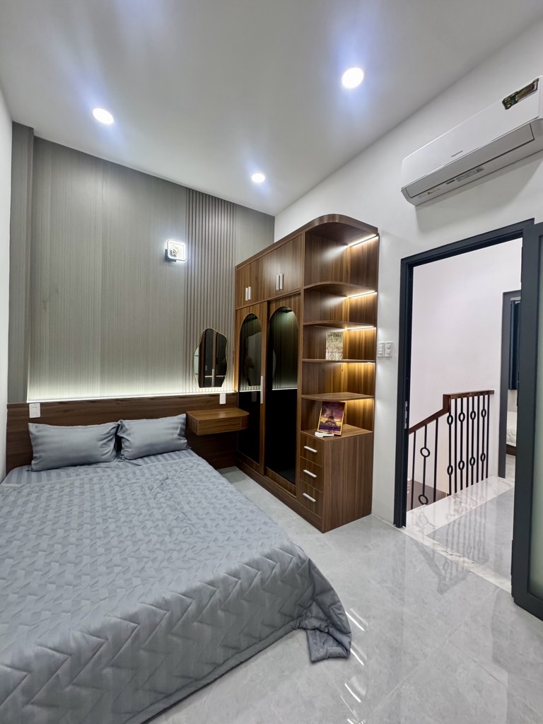 SIÊU PHẨM 2 TẦNG TRUNG TÂM TÂN BÌNH- GẦN NHÀ GA T3- DỌN VALY Ở NGAY-32M2-2 PN- NỘI THẤT FULL OPTION