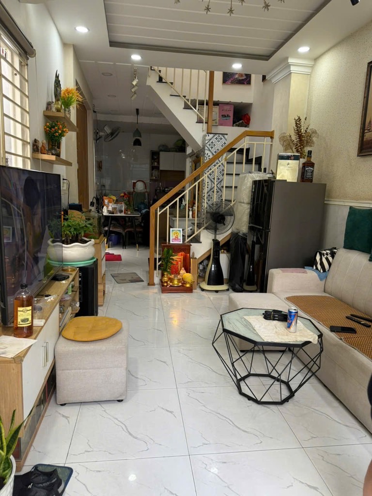 4,55 TỶ - CỐNG LỞ - NHÀ GÓC 2 MẶT TIỀN - 2 TẦNG BTCT