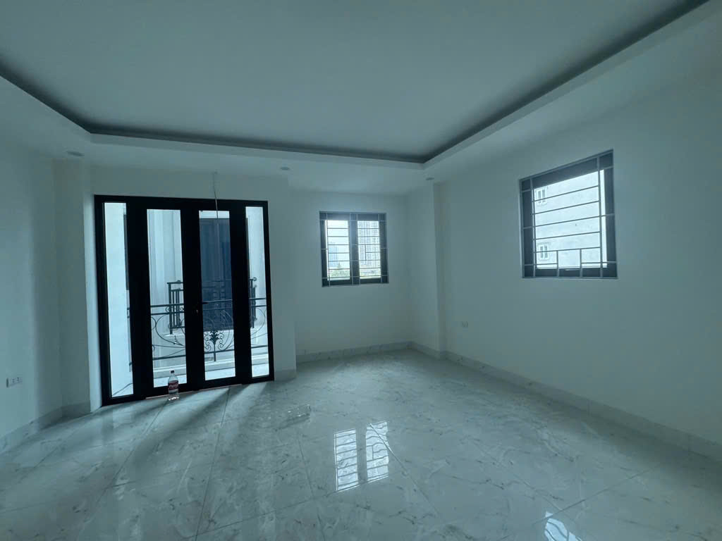 Bán nhà Miêu Nha 33m x 5T-6 Tỷ